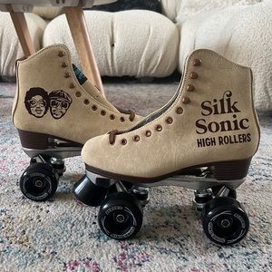 Silk Sonic Roller Skates
